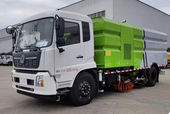 type diesel de camion de balayeuse de route de 169kw 230hp 12CBM pour l'endroit de mine