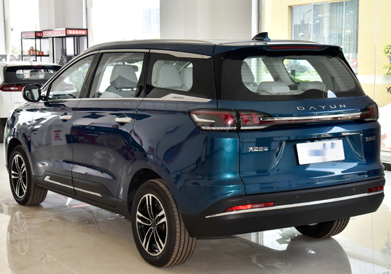 La famille de Mpv de voiture électrique de Dayun Yuanzhi utilisent le grand espace et batterie de 450km la longue