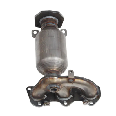 Convertisseur catalytique d'ajustement direct de collecteur d'échappement de pièces d'auto pour 2009 VW POLO 1.2L